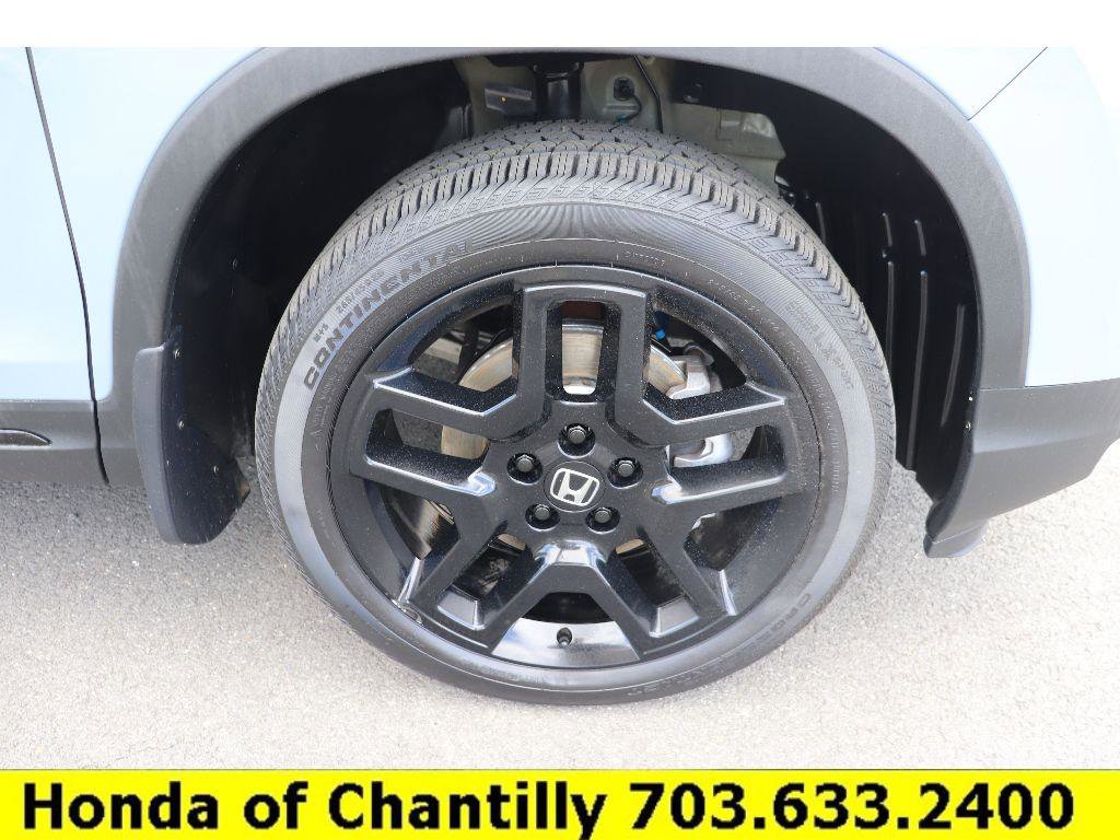 Certified 2024 Honda Passport Black Edition image 30