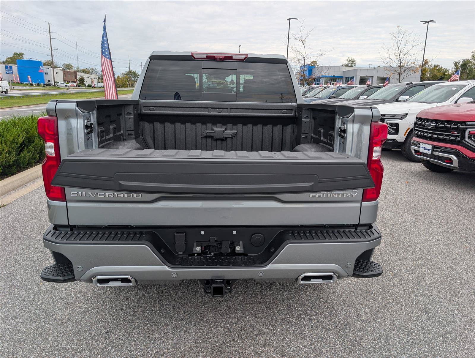 New 2026 Chevrolet Silverado 1500 High Country w/ Technology Package AWD/4WD image 10