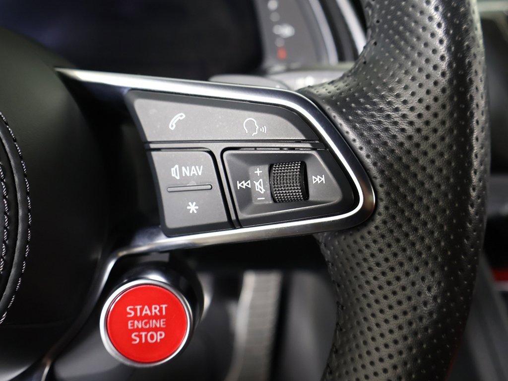 Used 2018 Audi R8 V10 w/ Carbon Exterior Package image 43