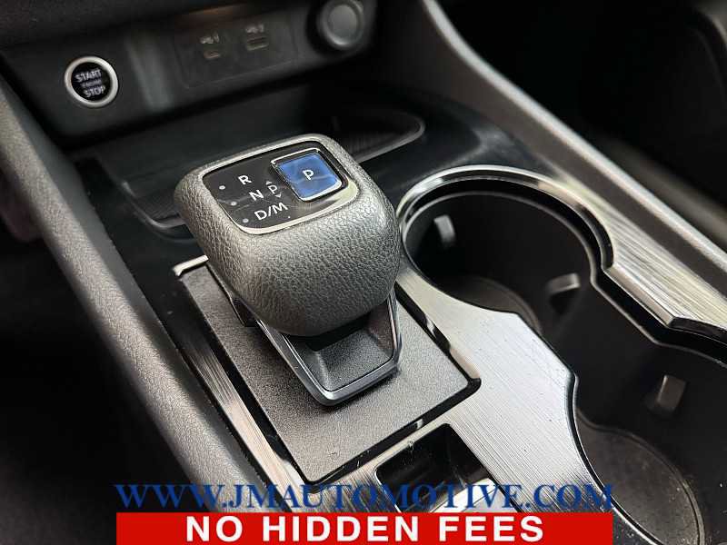 Used 2021 Nissan Rogue S image 31