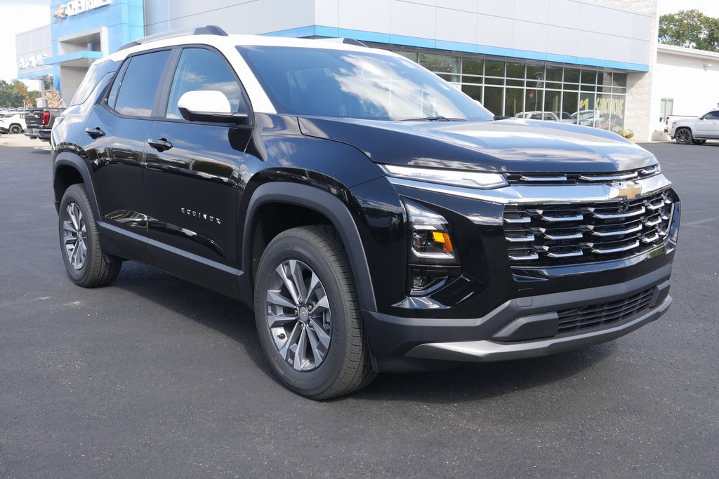 New 2025 Chevrolet Equinox LT w/ Convenience Package II image 2