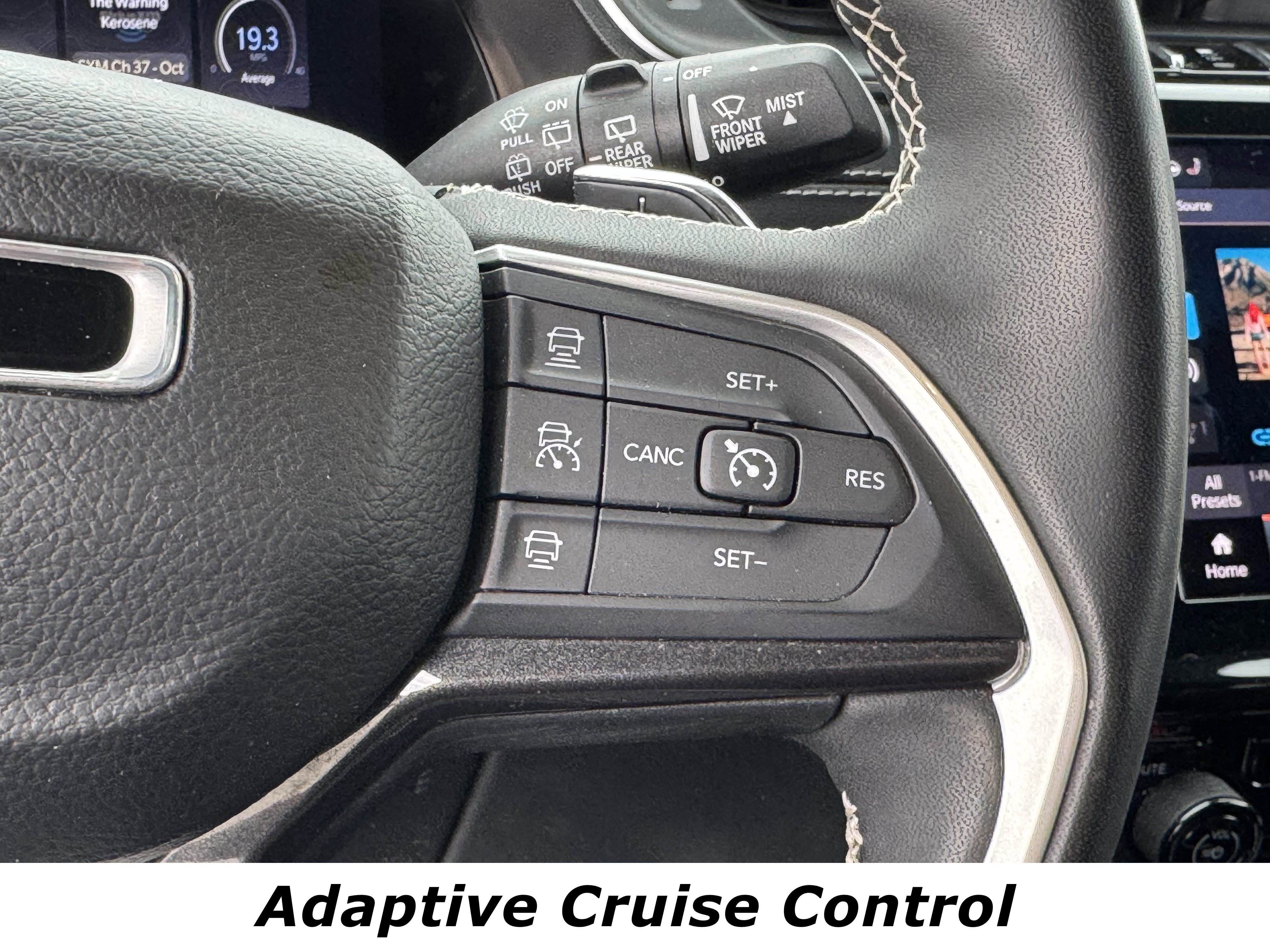 Used 2023 Jeep Grand Cherokee Altitude image 5