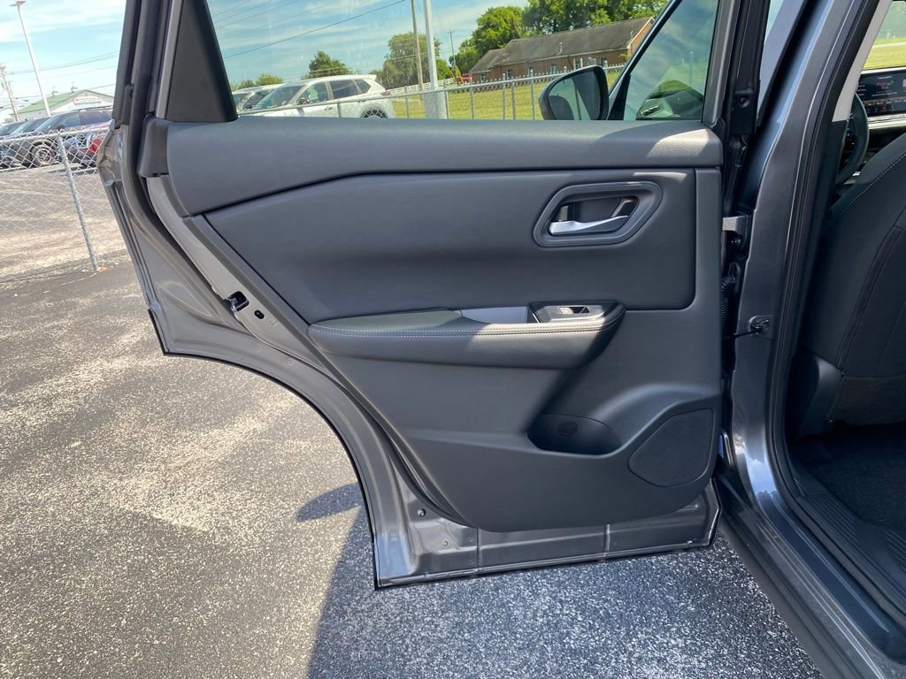 New 2026 Nissan Rogue SV image 15