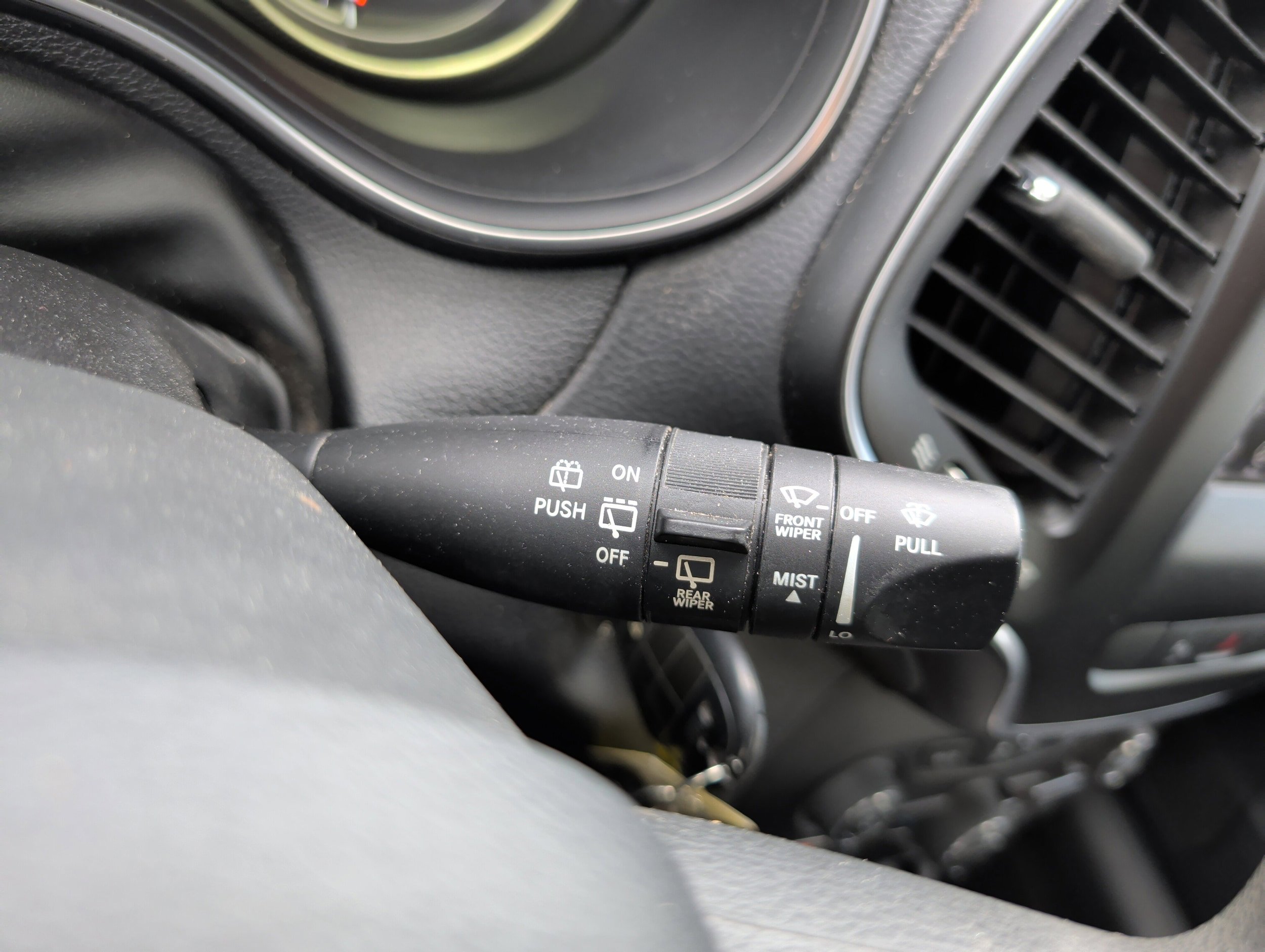 Used 2020 Jeep Cherokee Latitude image 21