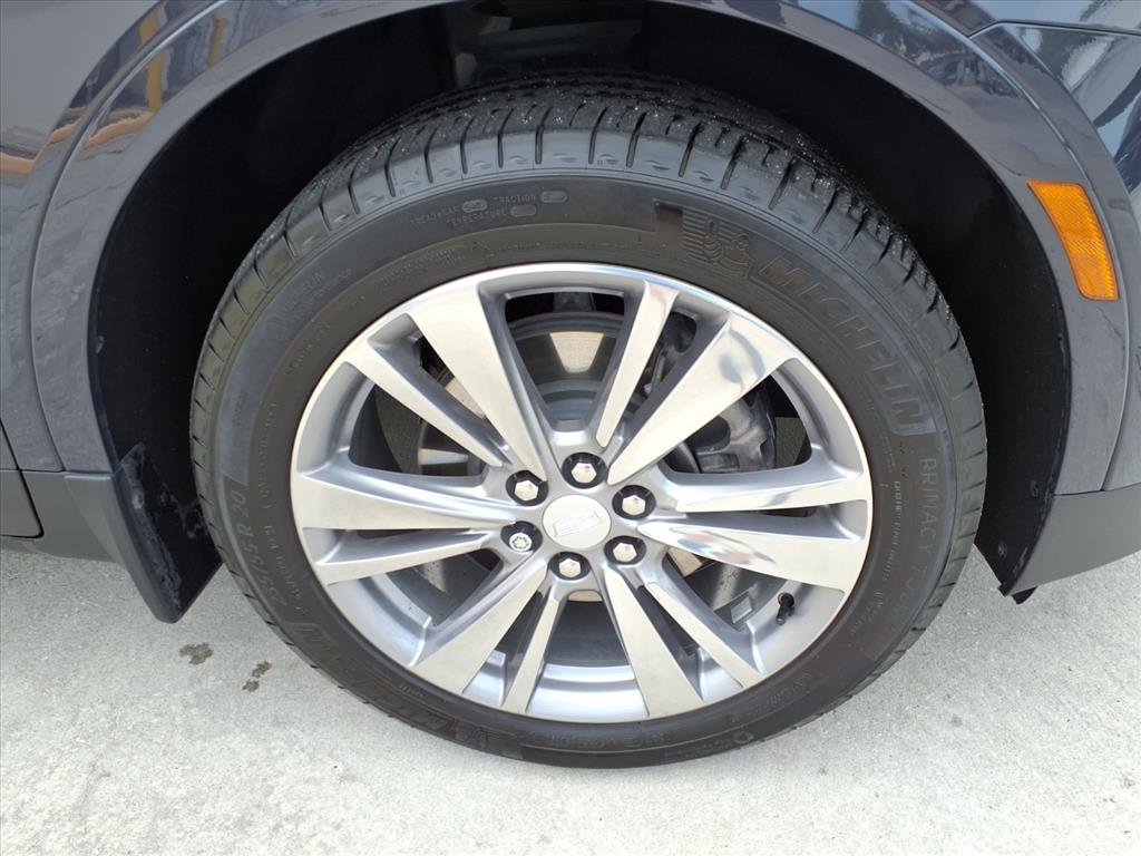Certified 2024 Cadillac XT5 Premium Luxury FWD image 7