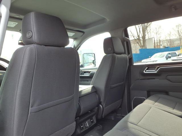 New 2026 Chevrolet Silverado 3500 LT w/ True North Edition image 11