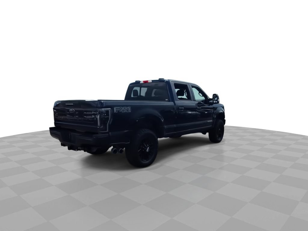 Used 2022 Ford F250 Lariat w/ Black Appearance Package AWD/4WD image 8