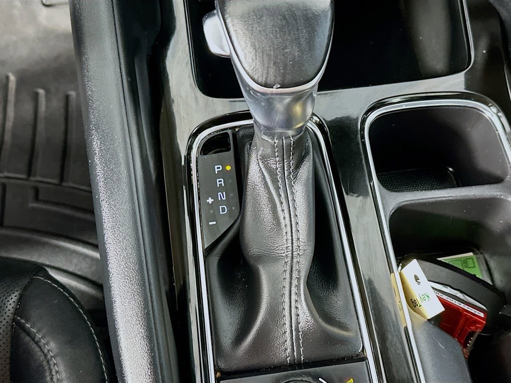 Used 2020 Kia Telluride S w/ S 8 Passenger Seating Package image 16