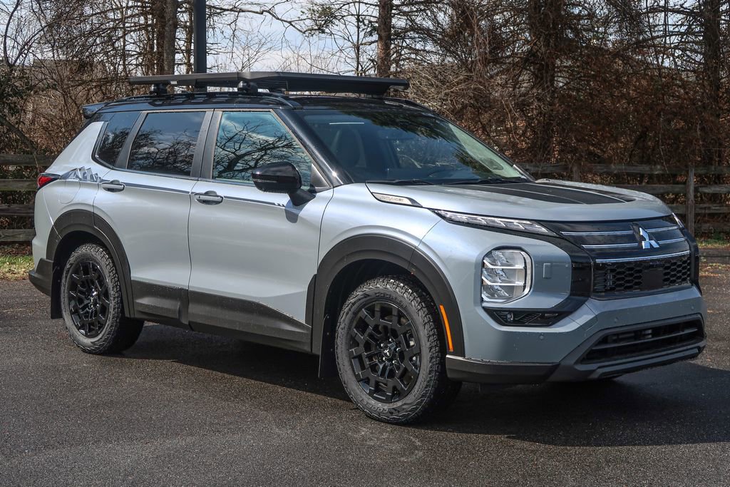 New 2026 Mitsubishi Outlander Trail Edition image 1