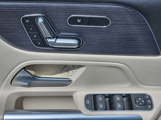 Certified 2023 Mercedes-Benz GLA 250 4MATIC image 11