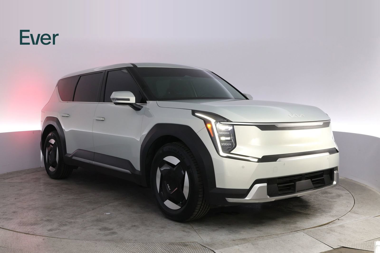 Used 2024 Kia EV9 Light Long Range RWD image 13