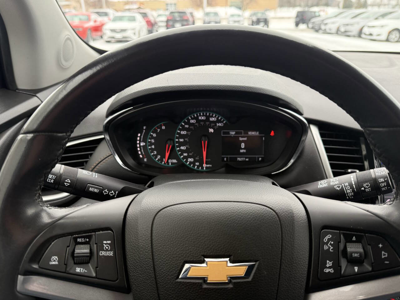 Used 2021 Chevrolet Trax LT w/ LT Convenience Package image 7