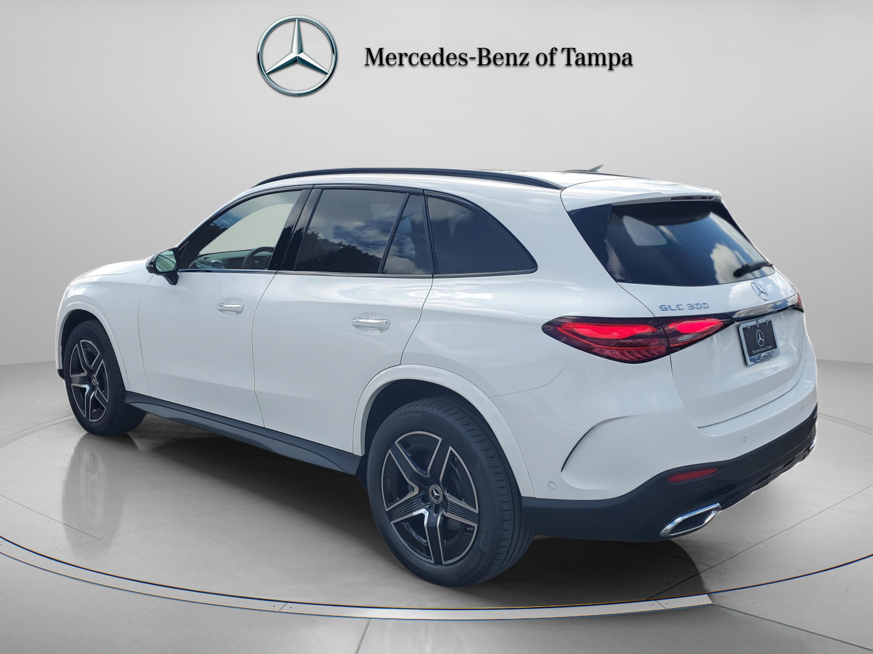 Certified 2026 Mercedes-Benz GLC 300 4MATIC image 3