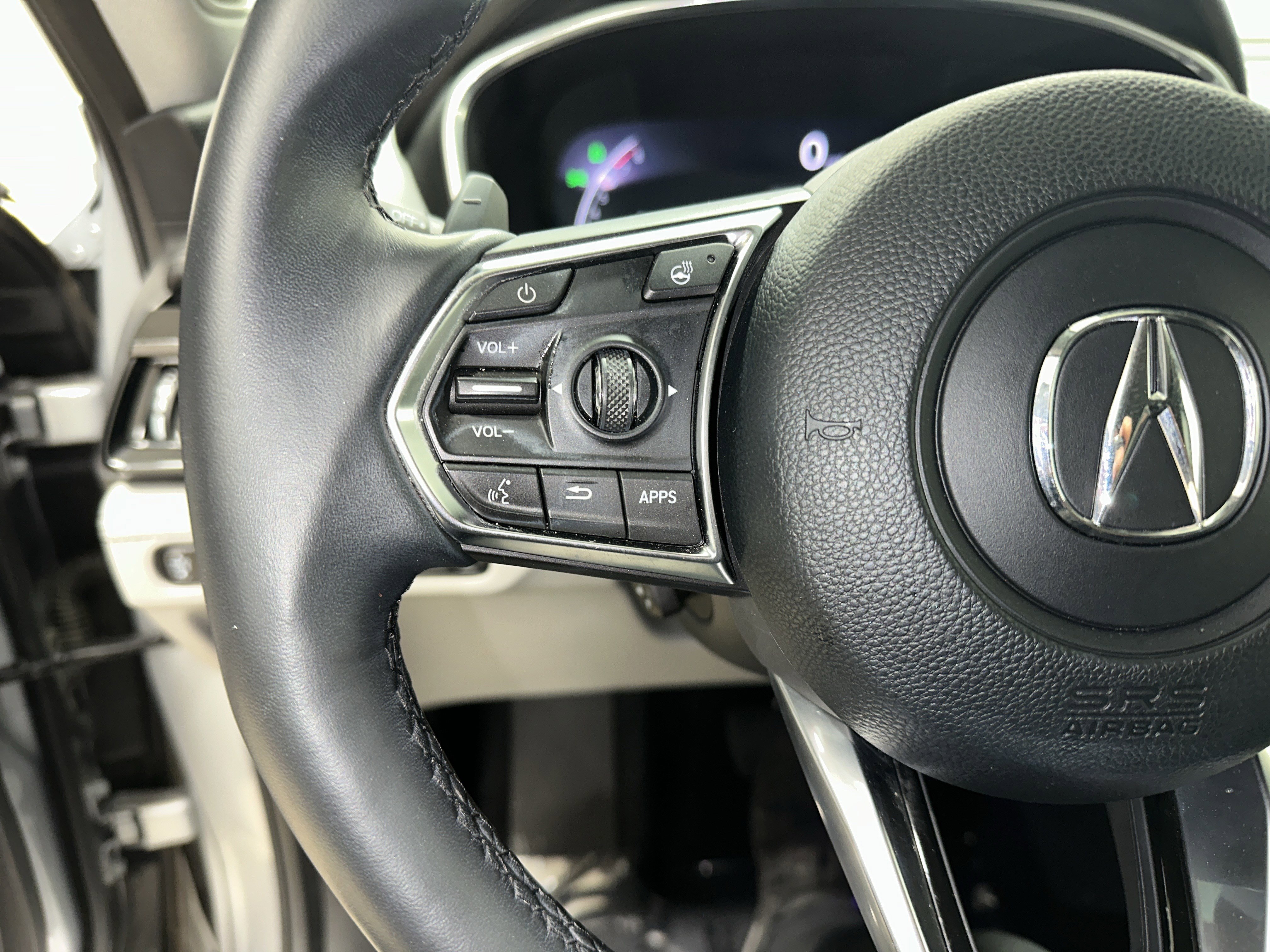 Used 2022 Acura MDX SH-AWD w/ Advance Package image 19