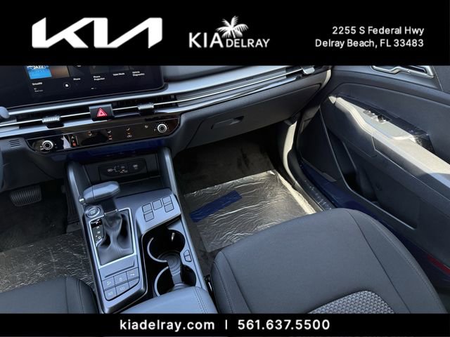New 2026 Kia Sportage LX FWD image 14