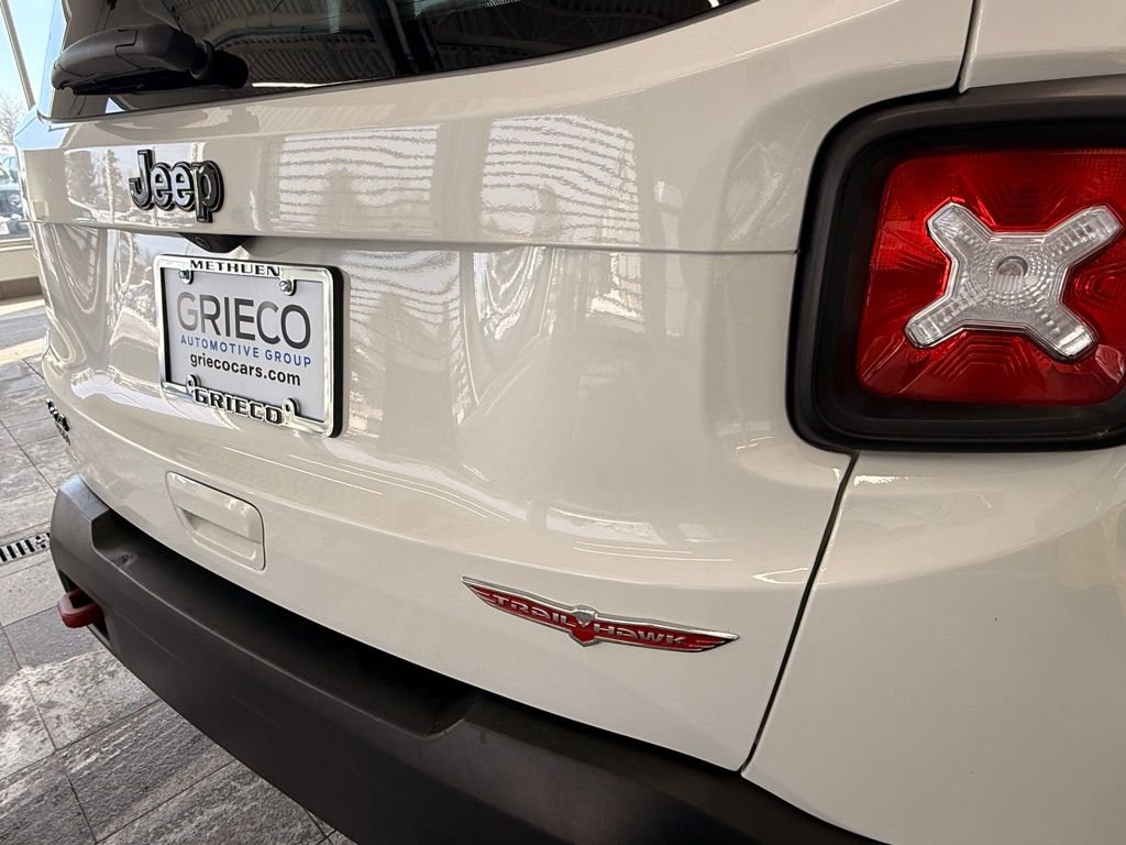 Certified 2023 Jeep Renegade Trailhawk image 10