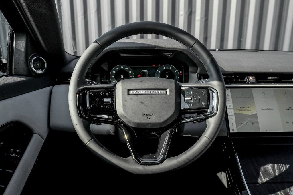 New 2026 Land Rover Range Rover Evoque S AWD/4WD image 18