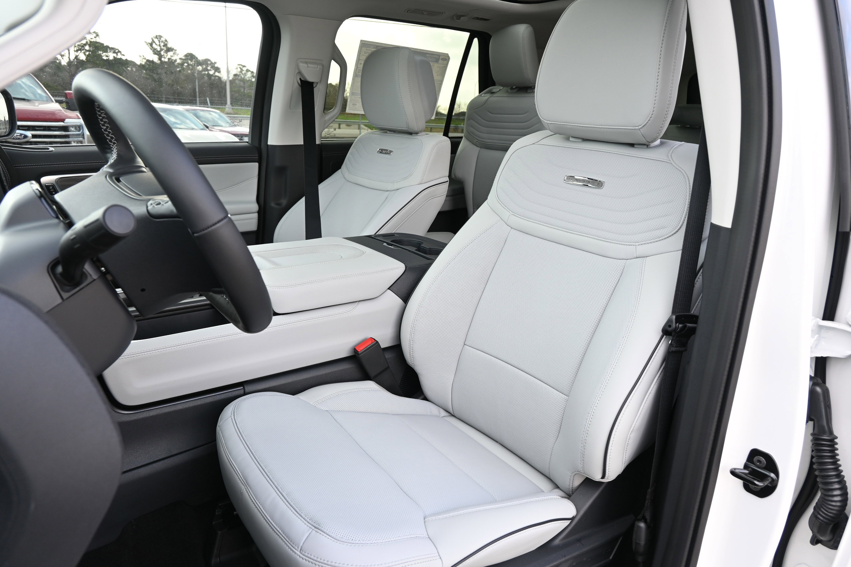 New 2026 Ford Expedition Platinum w/ Platinum Ultimate Package image 33