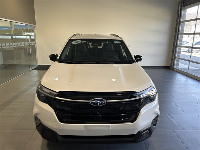 New 2025 Subaru Forester Touring image 2