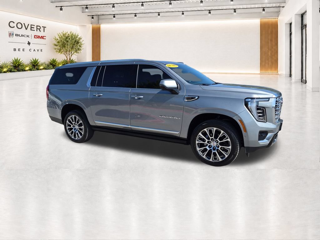 New 2026 GMC Yukon XL Denali w/ Denali Reserve Package AWD/4WD image 16