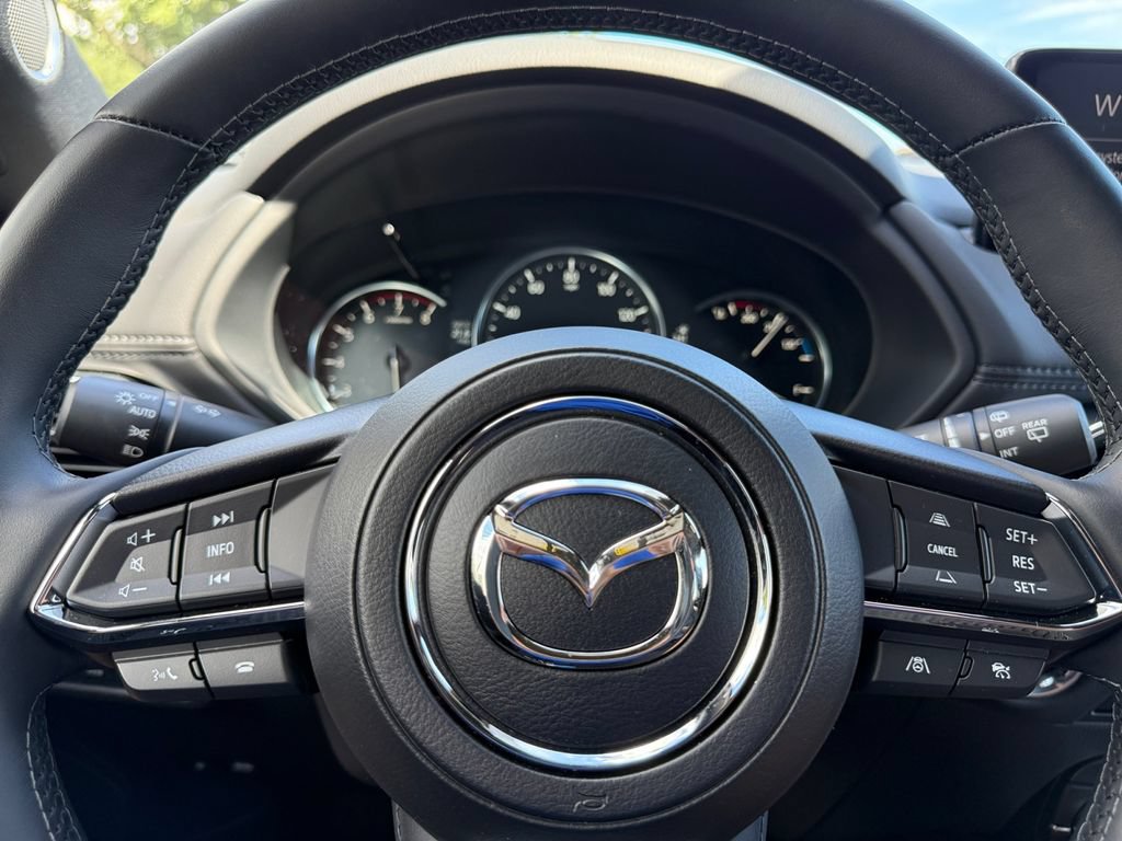Used 2025 MAZDA CX-5 Signature AWD/4WD image 22