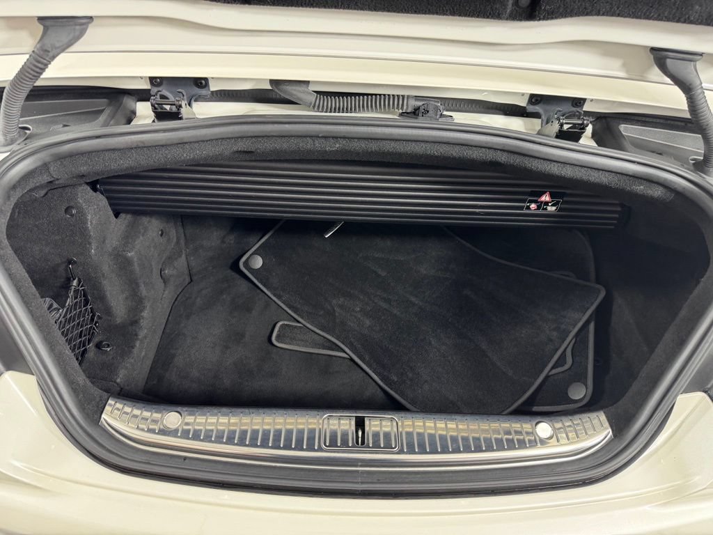 Used 2019 Mercedes-Benz S 560 Cabriolet image 33