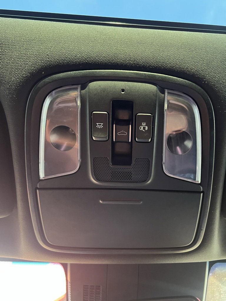 Used 2020 Kia Stinger GT2 image 29