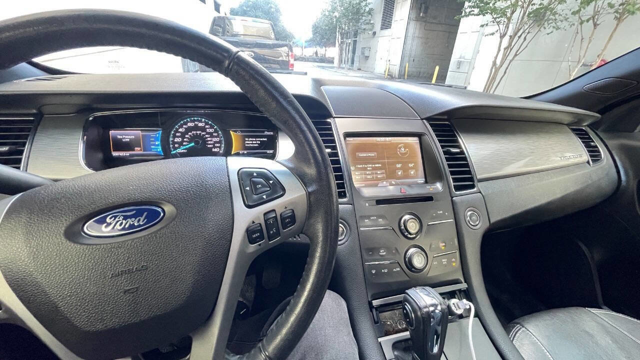 Used 2015 Ford Taurus SEL w/ Equipment Group 201A image 11