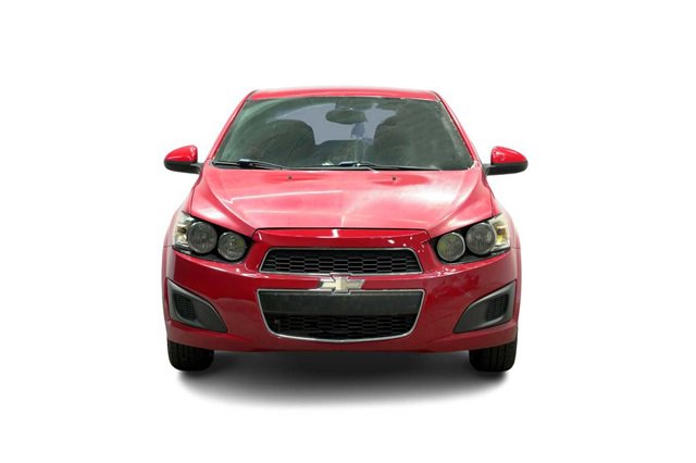 Used 2014 Chevrolet Sonic LT image 3