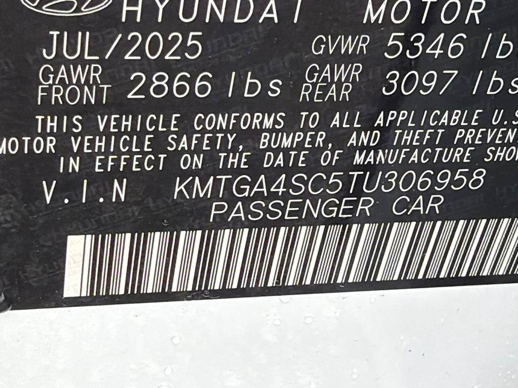 New 2026 Genesis G80 2.5T image 32