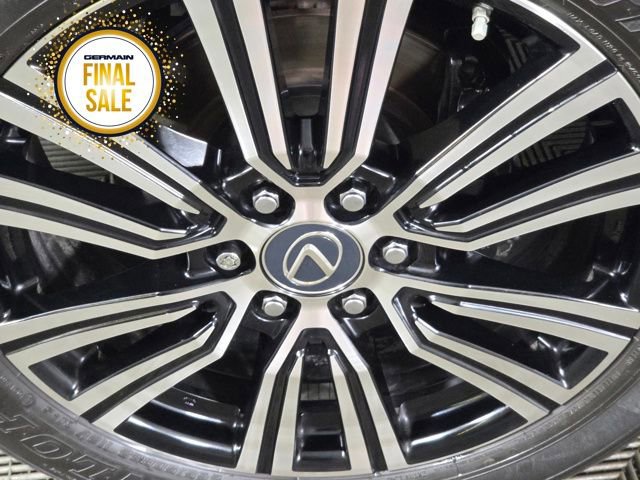 Certified 2022 Lexus LX 600 4WD w/ Luxury Package image 10
