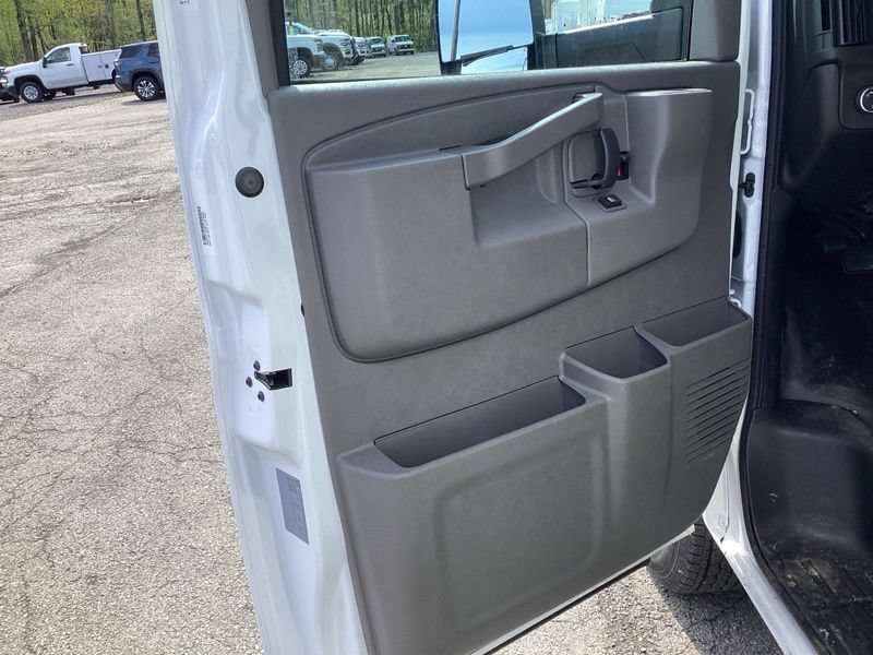 New 2026 Chevrolet Express 3500 w/ Power Convenience Package RWD image 14