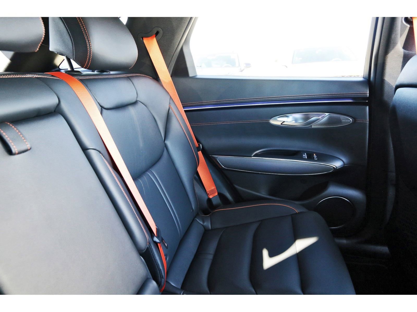 Used 2026 Genesis GV70 3.5T Sport Advanced image 14