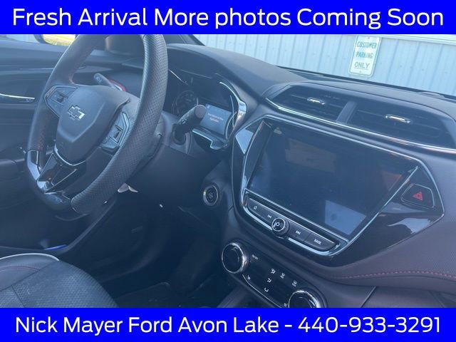 Used 2023 Chevrolet TrailBlazer RS w/ Sun and Liftgate Package AWD/4WD image 11
