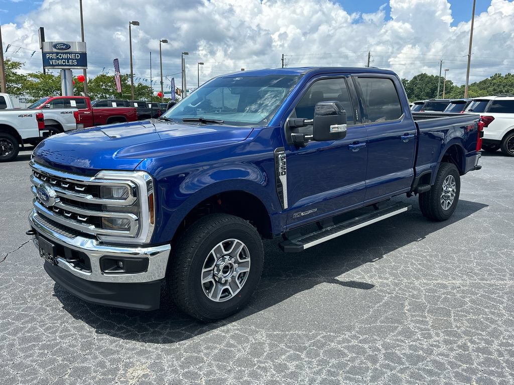 New 2026 Ford F350 Lariat AWD/4WD image 3