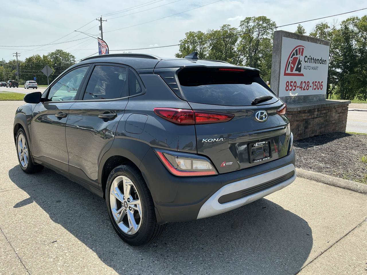Used 2023 Hyundai Kona SEL FWD image 7