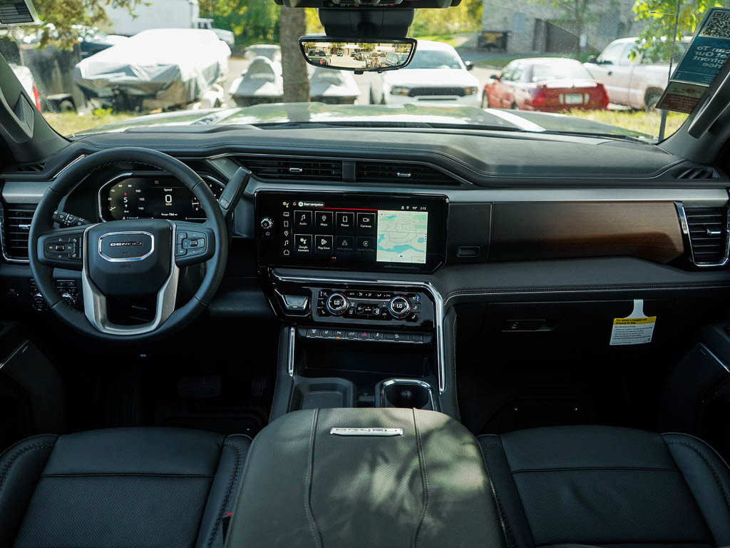 New 2026 GMC Sierra 3500 Denali w/ Denali Reserve Package image 12