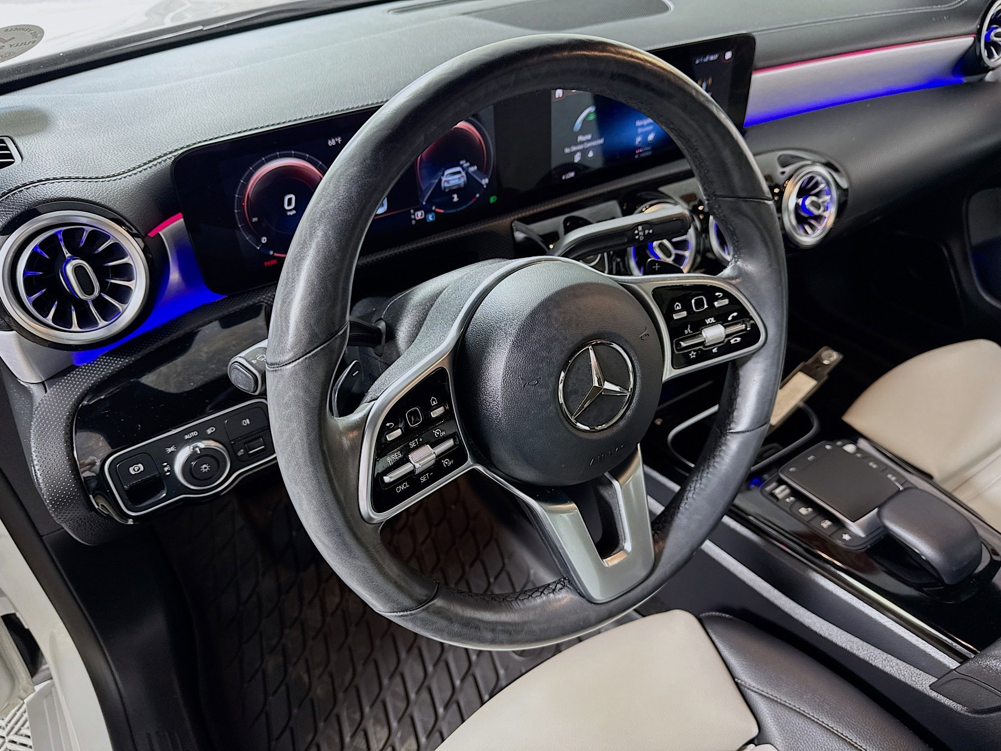 Used 2021 Mercedes-Benz CLA 250 4MATIC image 24