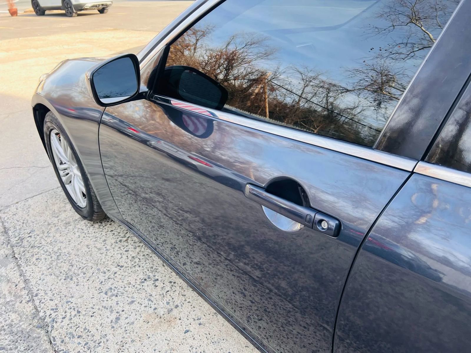 Used 2010 INFINITI G37 Journey w/ Premium Pkg image 10