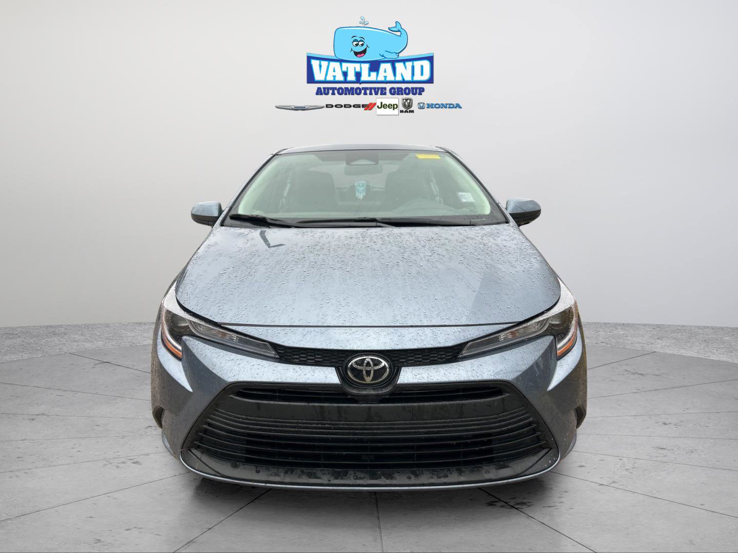 Used 2025 Toyota Corolla LE image 8