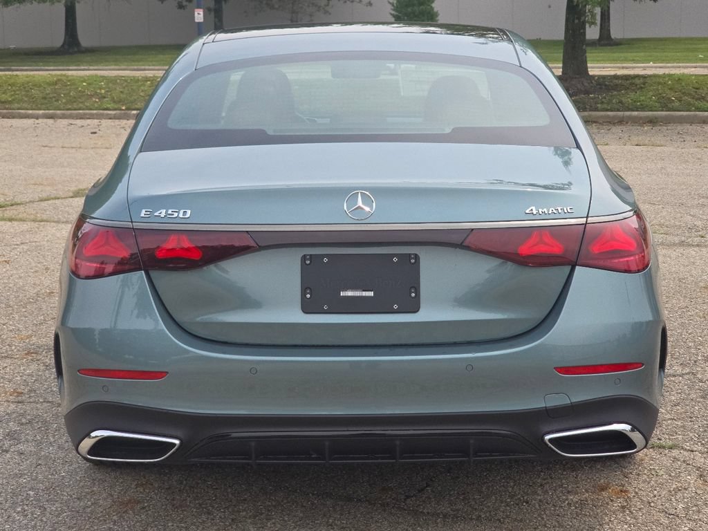 New 2027 Mercedes-Benz E 450 4MATIC Sedan image 16