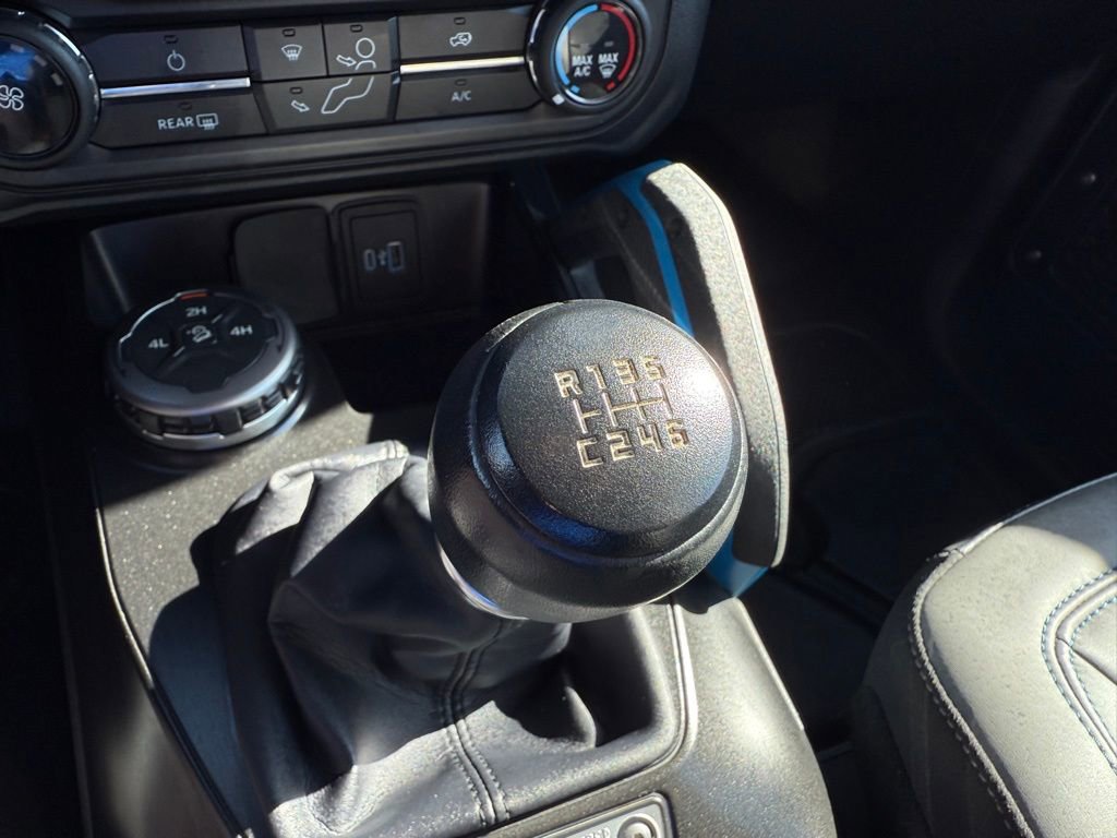 Used 2022 Ford Bronco Black Diamond image 30