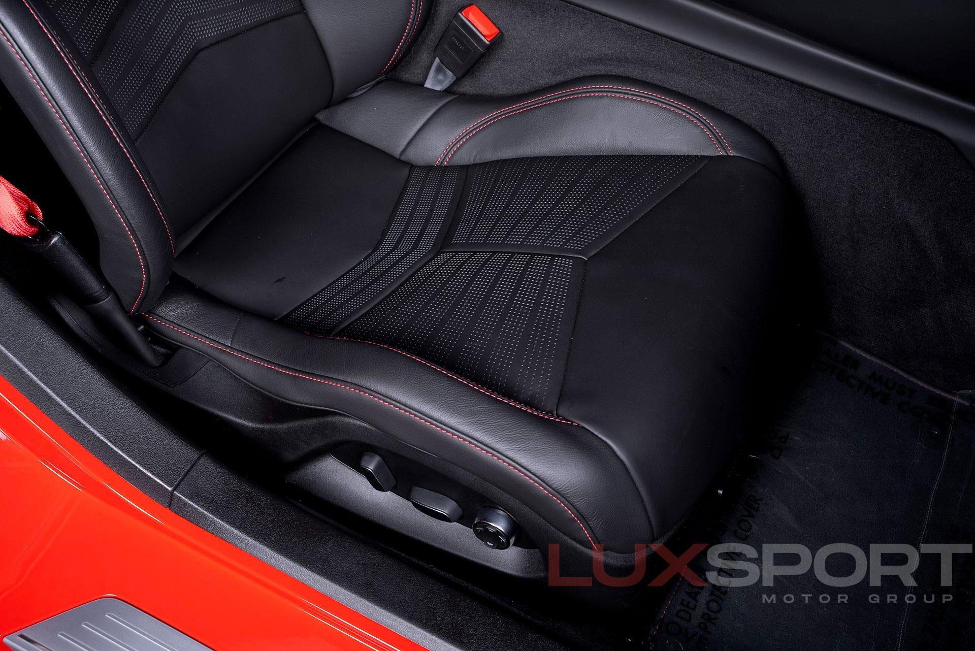 Used 2020 Chevrolet Corvette Stingray w/ 3LT Preferred Equipment Group image 54