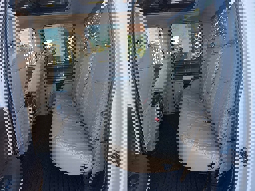 Used 2020 Ford F150 Lariat w/ Equipment Group 502A Luxury image 9