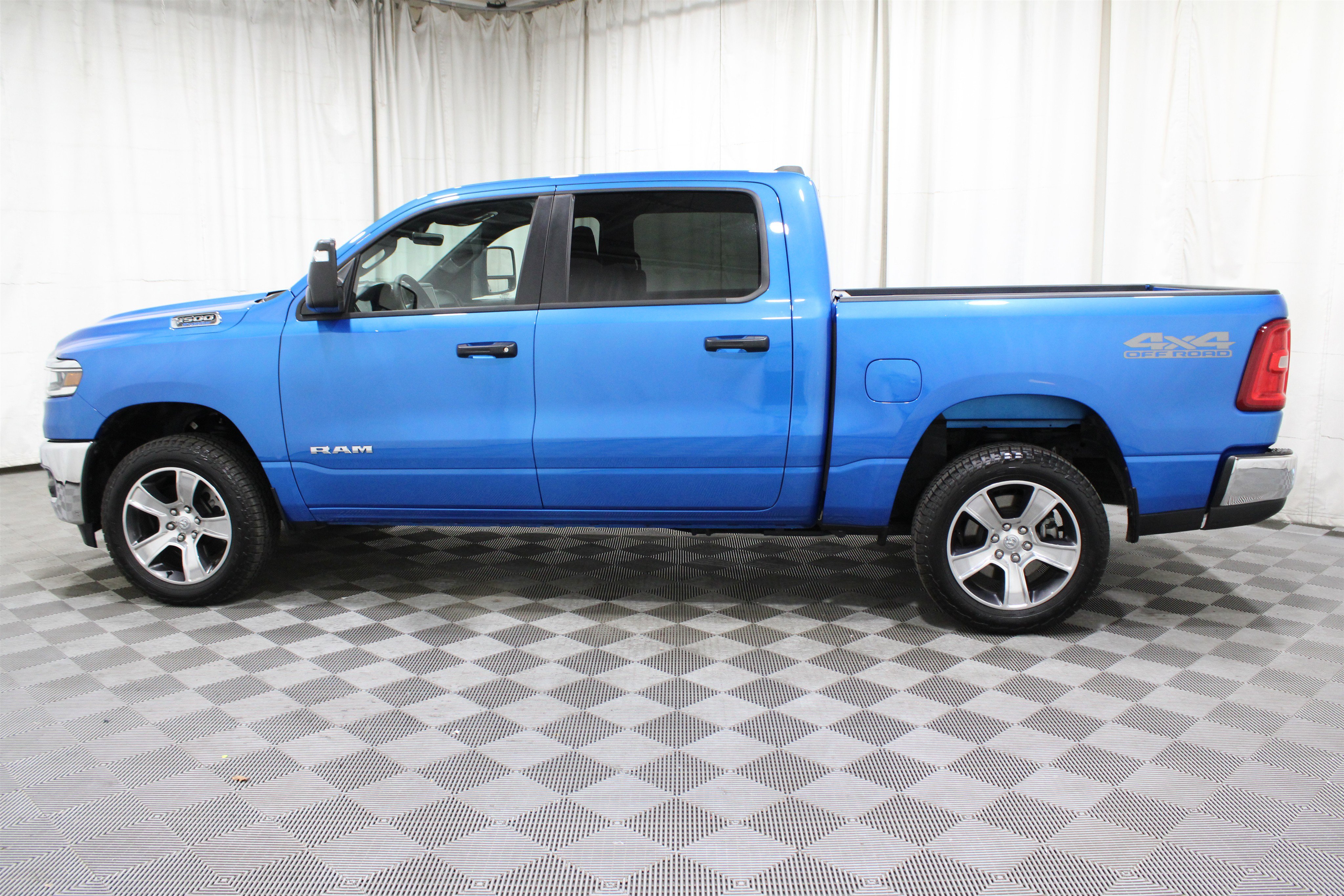 Used 2025 RAM 1500 Tradesman w/ Off Road Group image 37