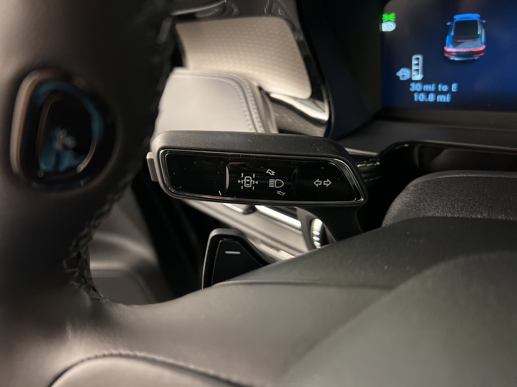 Used 2025 Lincoln Corsair Reserve w/ Jet Appearance Package image 19