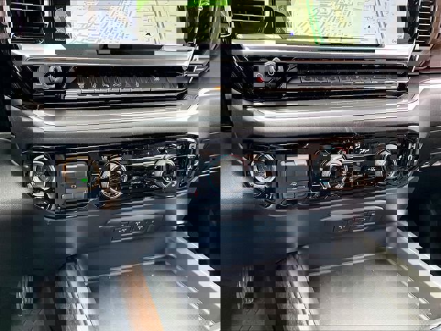 New 2026 Chevrolet Silverado 3500 High Country w/ High Country Premium Package image 23