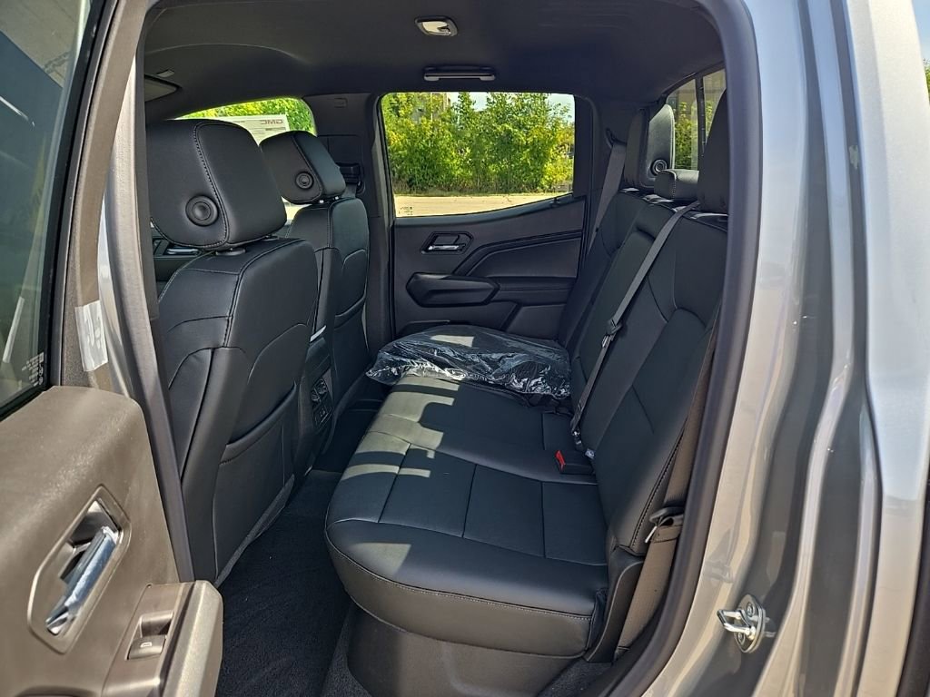 New 2026 GMC Canyon Elevation w/ Convenience Package image 37