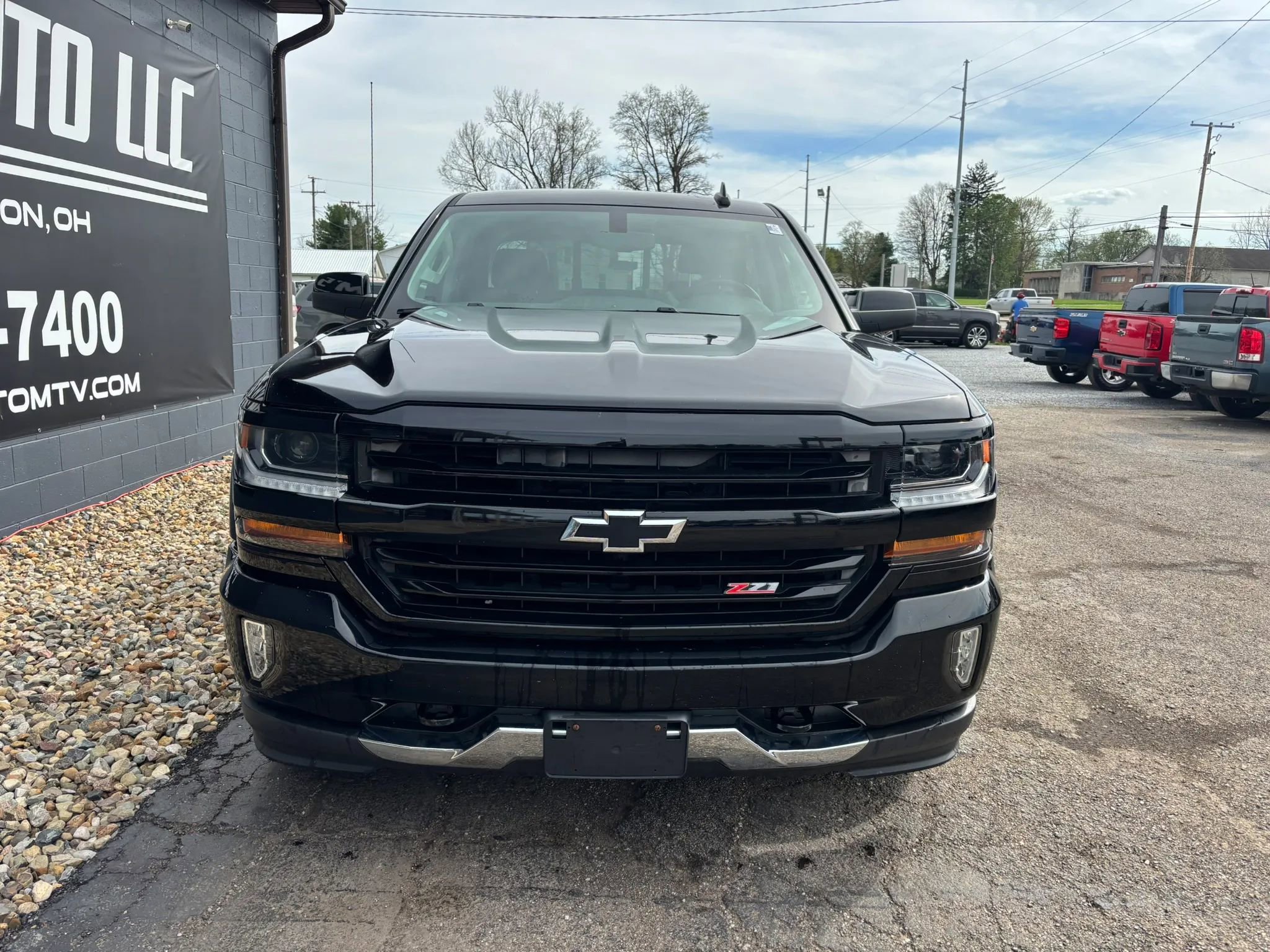 Used 2017 Chevrolet Silverado 1500 LT w/ All Star Edition image 9