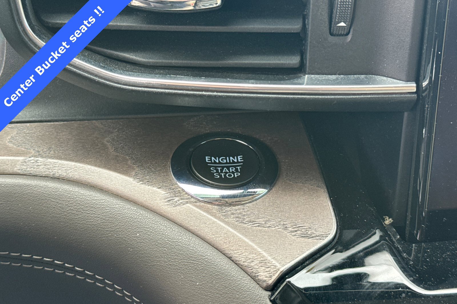 Certified 2022 Ford Explorer Platinum w/ Technology Package image 23